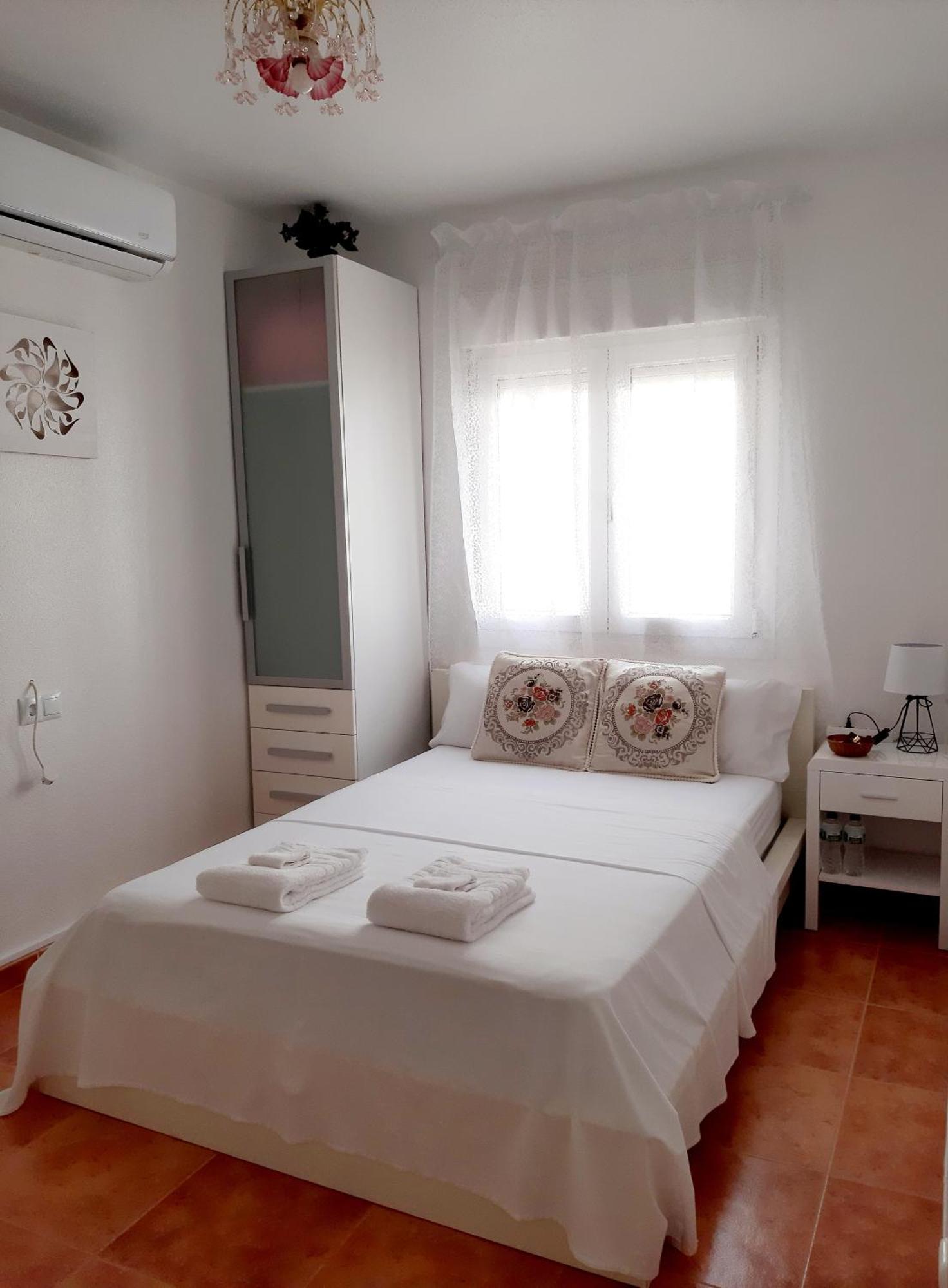 Habitacion Avilena Tropical En Aguadulce Almería Room photo
