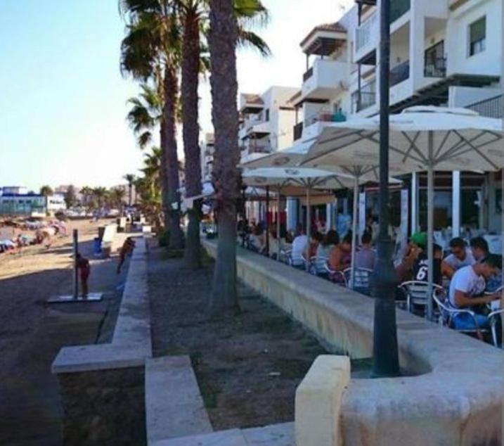 Habitacion Avilena Tropical En Aguadulce Almería Exterior photo
