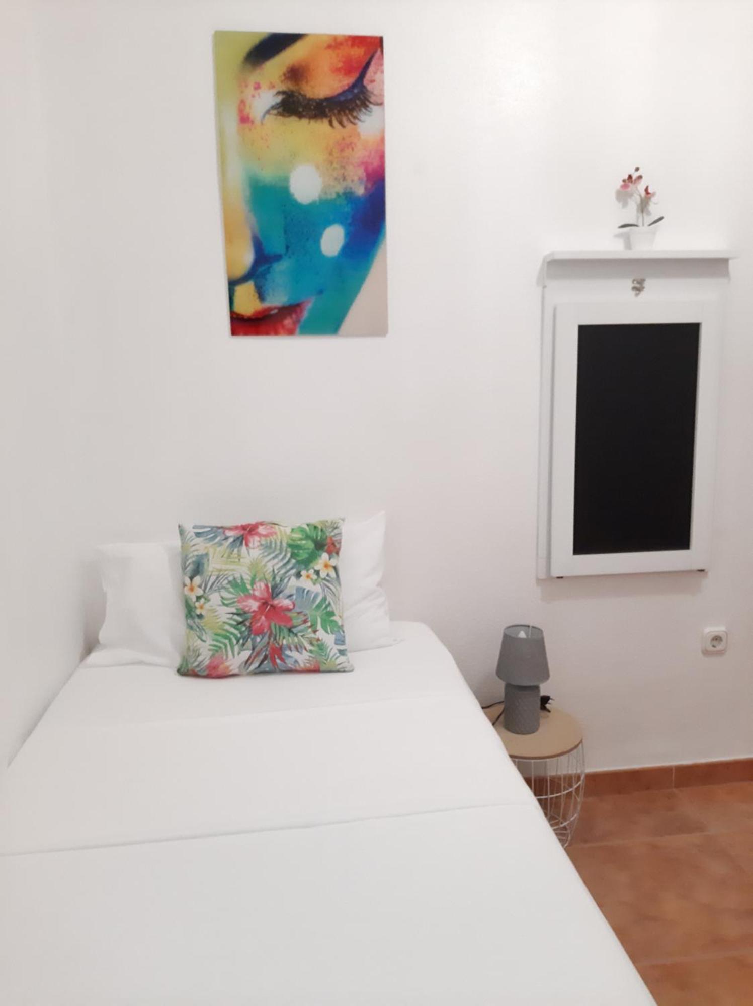 Habitacion Avilena Tropical En Aguadulce Almería Room photo